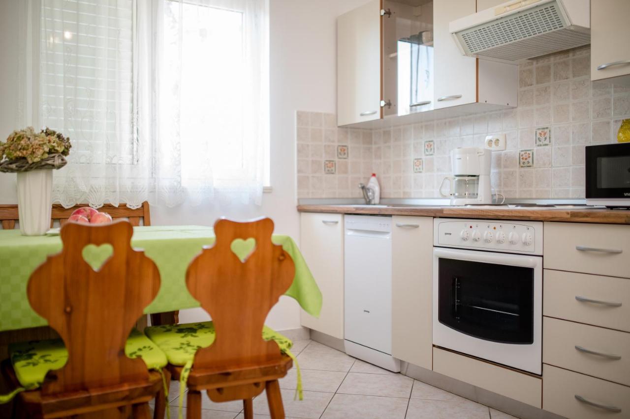 Apartment Marisol Barbat Barbat na Rabu Eksteriør billede