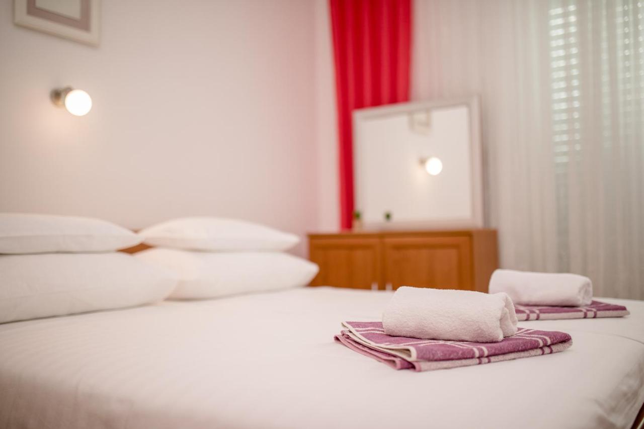 Apartment Marisol Barbat Barbat na Rabu Eksteriør billede