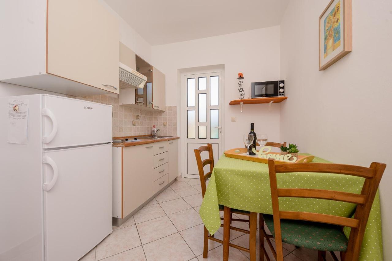 Apartment Marisol Barbat Barbat na Rabu Eksteriør billede