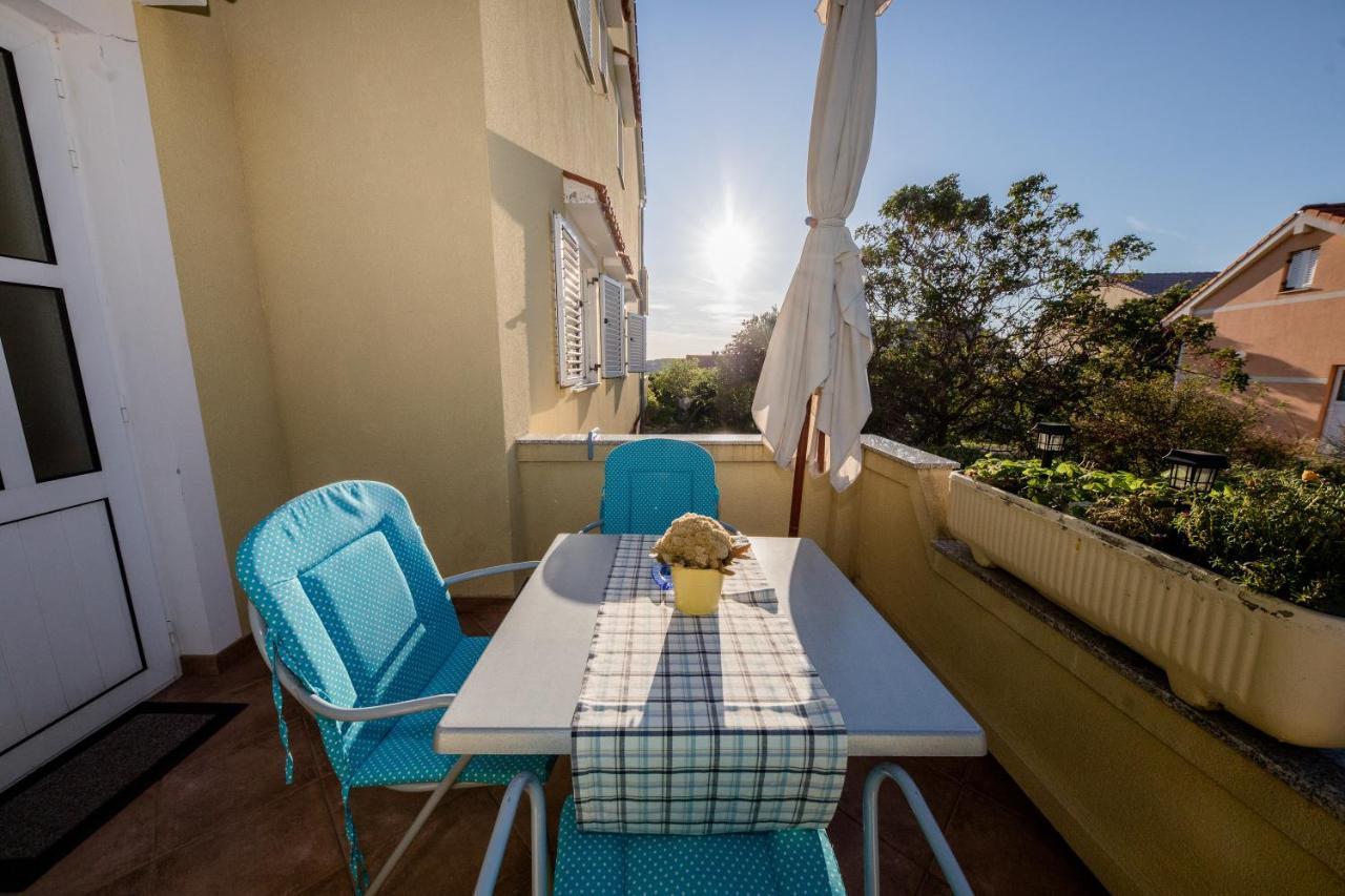 Apartment Marisol Barbat Barbat na Rabu Eksteriør billede